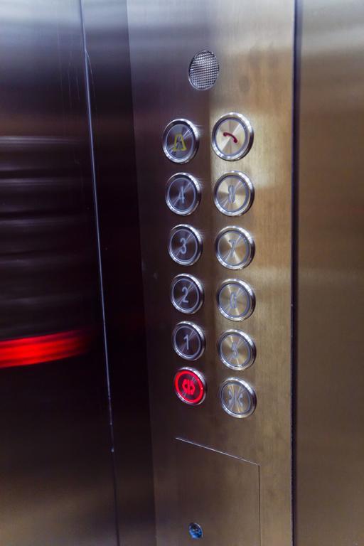 Kel Inn Hotel Astana Luaran gambar